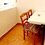 Kristo Apartament, Sarande
