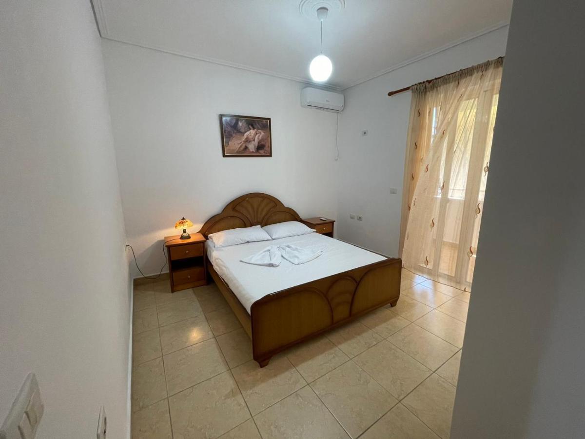 Kristo Apartament, Saranda